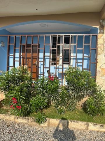 Oneworld Guesthouse & Events Centre Acra Exterior foto